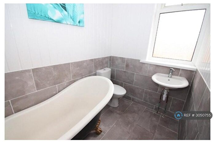 5 Bedroom Terraced House To Rent In Carshalton Road, Blackpool, FY1