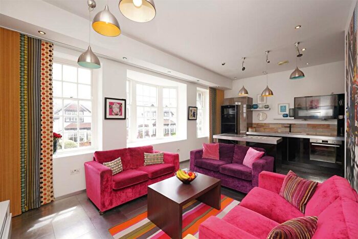 4 Bedroom Maisonette To Rent In Douglas Street, Walney Island, Barrow-In-Furness, LA14