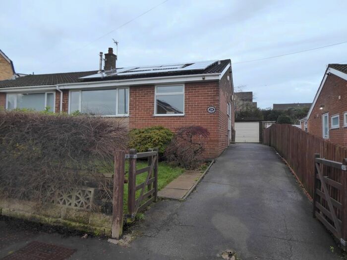 2 Bedroom Bungalow To Rent In Windmill Crescent, Northowram, Halifax HX3
