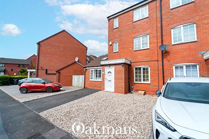 4 Bedroom End Of Terrace House For Sale In Elm Drive, Northfield, Birmingham, West Midlands, B31