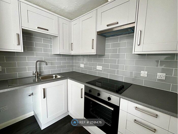 1 Bedroom Flat To Rent In Croxall Court, Witham, CM8