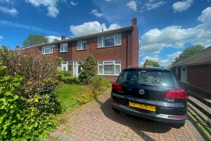 3 Bedroom Semi-Detached House To Rent In Whitnash, Leamington Spa, CV31