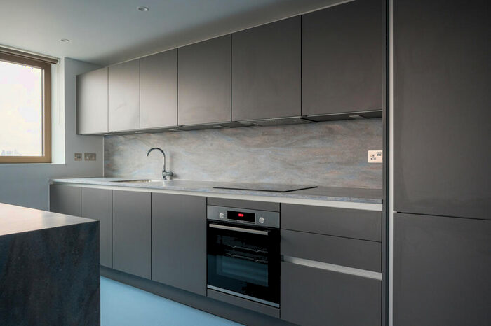 2 Bedroom Flat To Rent In Balfron Tower, St Leonards Road, London, E14