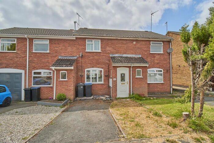 2 Bedroom Town House To Rent In Hawthorne Way, Barwell, Leicestershire, LE9