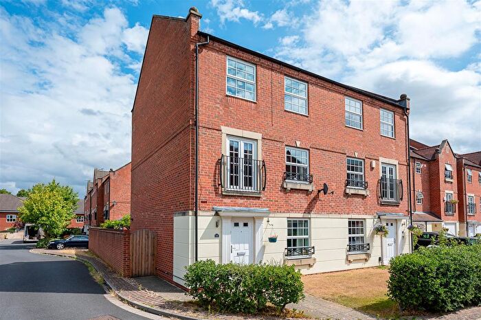 4 Bedroom Semi-Detached House For Sale In Regent Mews, York, YO26