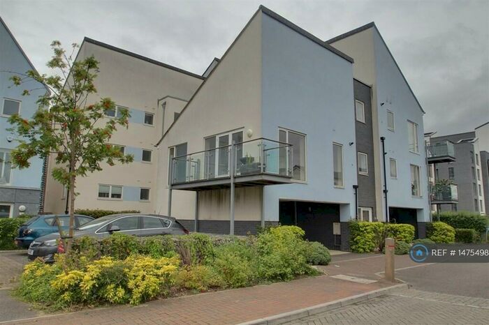 1 Bedroom Flat To Rent In Redshank Road, St. Marys Island, Chatham, ME4