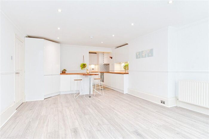 2 Bedroom Flat For Sale In Belvedere Terrace, Brighton, East Sussex, BN1