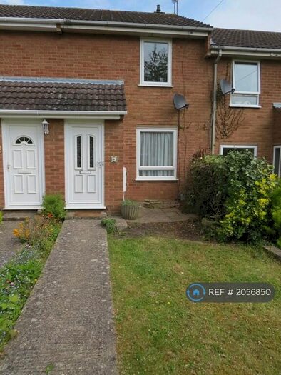2 Bedroom Terraced House To Rent In Holkam Close, Tilehurst, Reading, RG30