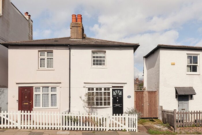 2 Bedroom Semi-Detached House For Sale In Wells Park Road, Upper Sydenham, SE26