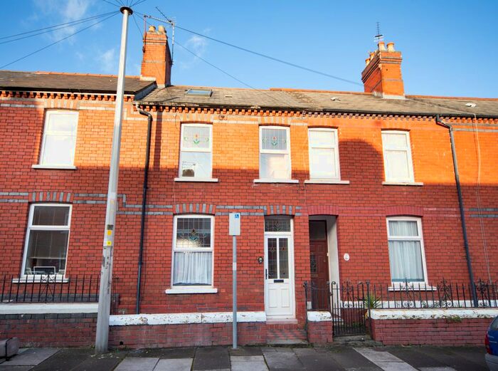 3 Bedroom Terraced House To Rent In Florentia Street, Cathays, Cardiff, CF24