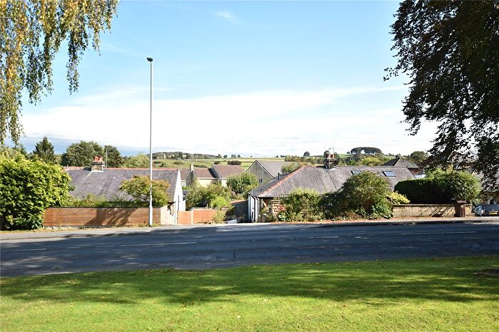 3 Bedroom Flat For Sale In Marlborough Court, Bradford Road, Menston, Ilkley, LS29