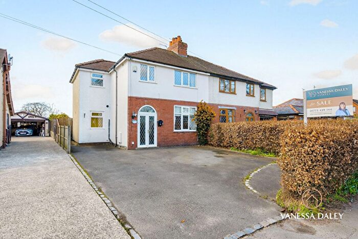 3 Bedroom Semi-Detached House For Sale In Tabley Lane, Preston, PR4