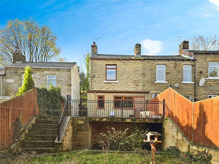 1 Bedroom End Terrace House For Sale In Primrose Hill, Batley, West Yorkshire, WF17