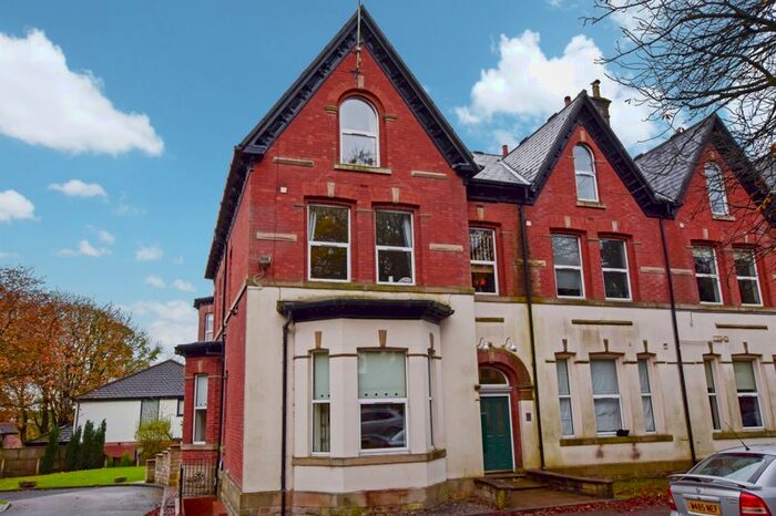 2 Bedroom Flat To Rent In Neilston Rise, Lostock, Bolton BL1