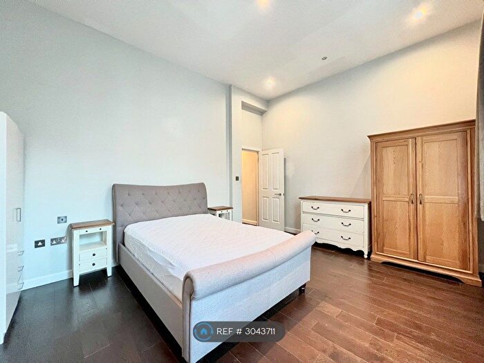 1 Bedroom Flat To Rent In Regan Way, London, N1