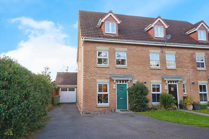 3 Bedroom End Of Terrace House To Rent In Retford, Nottinghamshire, DN22