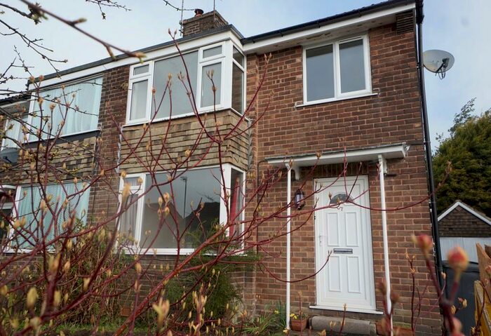 3 Bedroom Semi-Detached House To Rent In Winchester Road, Lodge Moor, Sheffield, S10