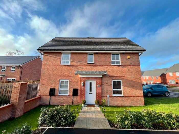 3 Bedroom Semi-Detached House To Rent In Larch Place, Somerford, Congleton, CW12