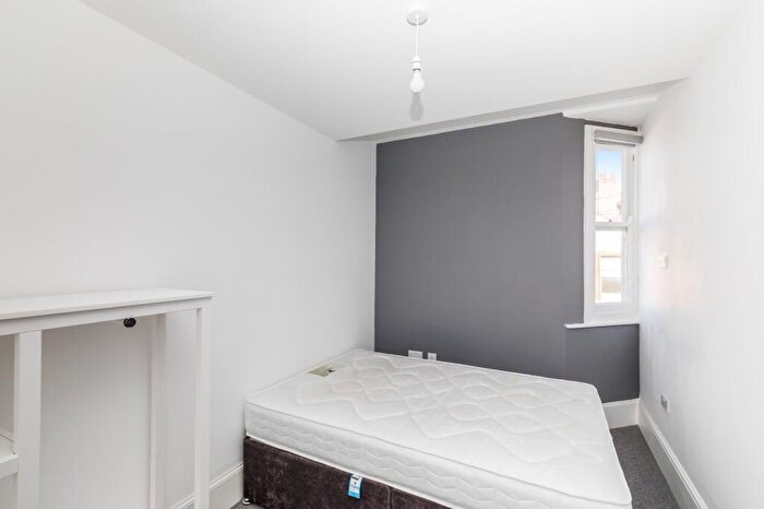 1 Bedroom House Of Multiple Occupation To Rent In York Grove, Brighton, East Sussex, BN1