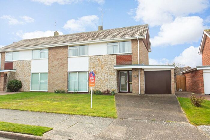 4 Bedroom Semi Detached House For Sale In Plantation Road, Whitstable, CT5