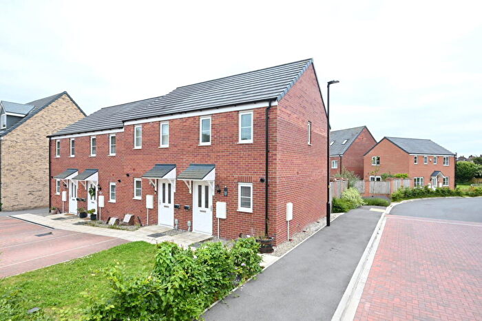 2 Bedroom End Of Terrace House For Sale In Bramley Way, Knaresborough, HG5