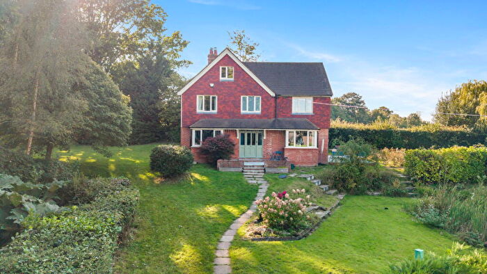 5 Bedroom Detached House For Sale In Saxbys Lane, Lingfield, RH7