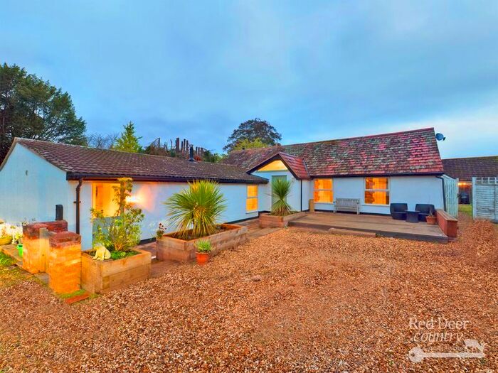 3 Bedroom Detached House For Sale In Bilbrook, Minehead, TA24