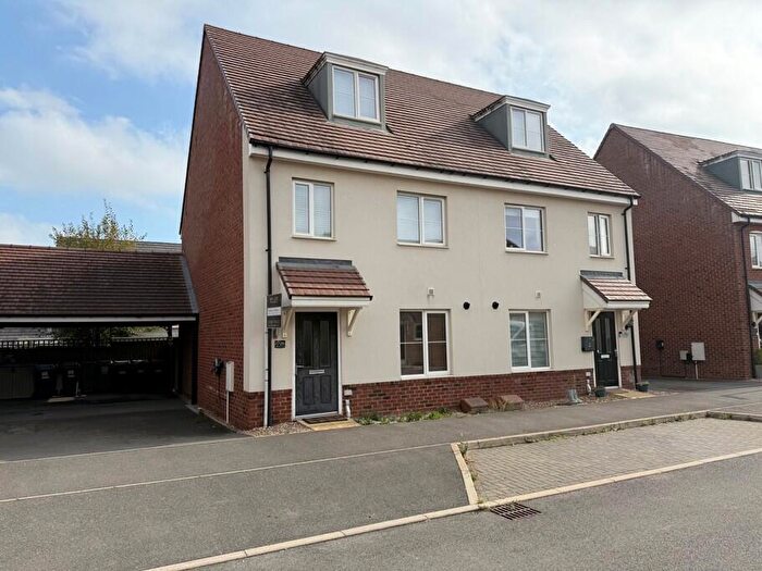3 Bedroom Semi-Detached House To Rent In Alderney Avenue, Newton Leys, MK3