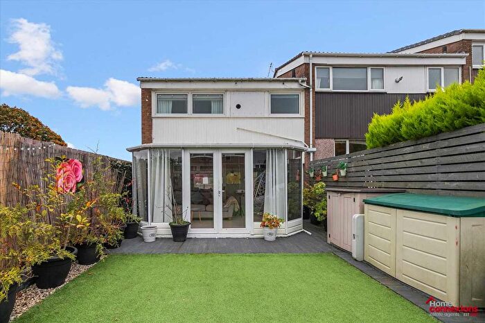 3 Bedroom End Of Terrace House For Sale In Chatham, Westwood, East Kilbride, G75