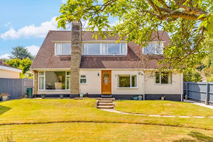 4 Bedroom Detached House For Sale In Oakhill Drive, Welwyn, AL6