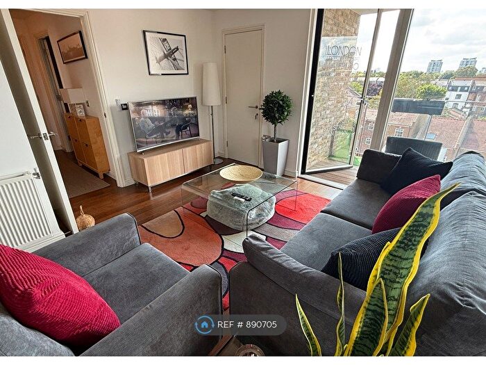 1 Bedroom Flat To Rent In Albany Road, London, SE5