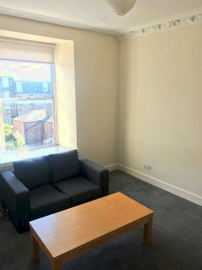 2 Bedroom Flat To Rent In Blackness Street, City Centre, Dundee, DD1
