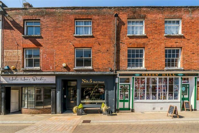 2 Bedroom Maisonette To Rent In Bell Street, Romsey, Hampshire, SO51