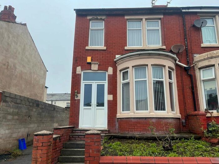 3 Bedroom Property To Rent In Keswick Road, Blackpool, Lancashire, FY1