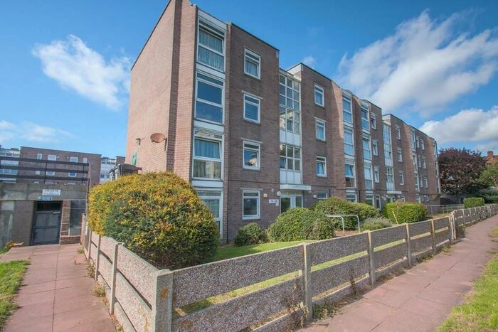 1 Bedroom Apartment To Rent In Upper St James's Street, Brighton, BN2