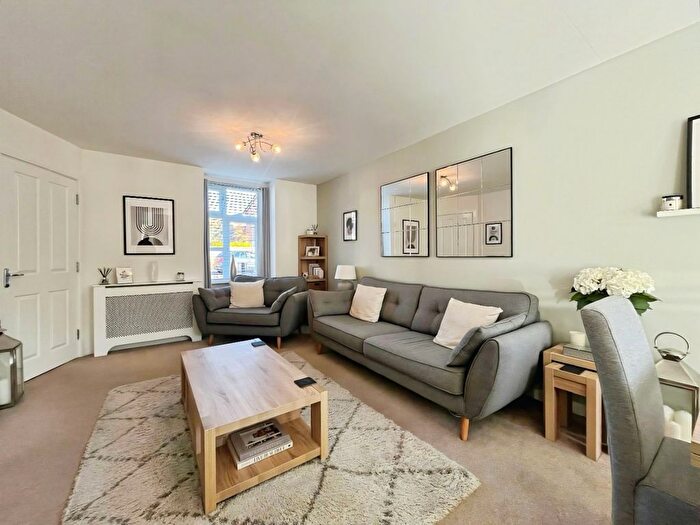 3 Bedroom Semi-Detached House For Sale In Lynwood Way, South Shields, Tyne And Wear, NE34