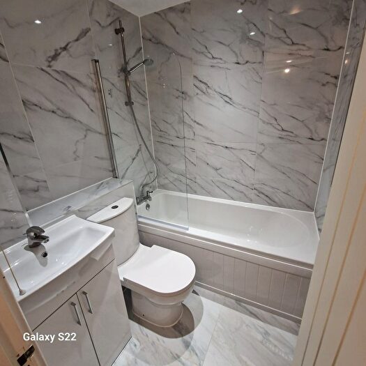 1 Bedroom Terraced House To Rent In Lucas Gardens, Luton, LU3