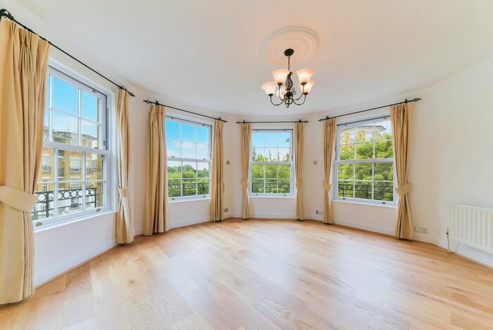 2 Bedroom Flat To Rent In Southlands Drive, London, SW19