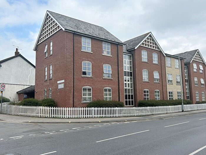 2 Bedroom Flat To Rent In Palmerston Road, Ipswich, Suffolk, IP4