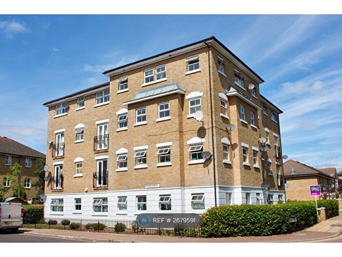 2 Bedroom Flat To Rent In Grenard Close, London, SE15
