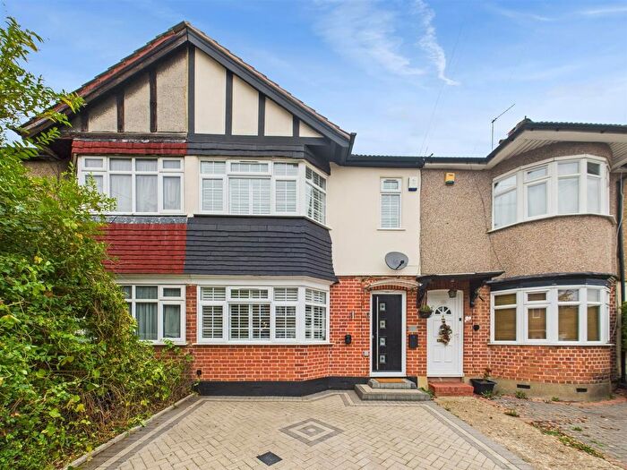3 Bedroom Terraced House For Sale In Linden Avenue, Ruislip, HA4