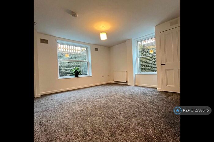 1 Bedroom Flat To Rent In Guildhall Street, Folkestone, CT20