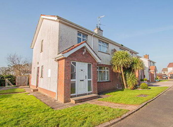3 Bedroom Semi-Detached House For Sale In Shandon Park, Magherafelt, BT45