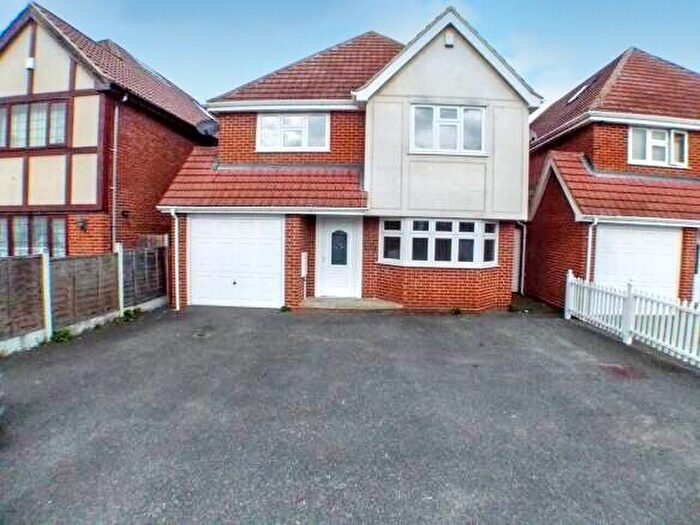 5 Bedroom Detached House To Rent In London Road, Wickford, SS12