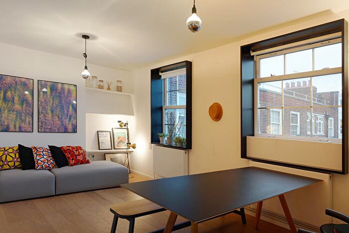2 Bedroom Flat For Sale In Homerton High Street, London, E9