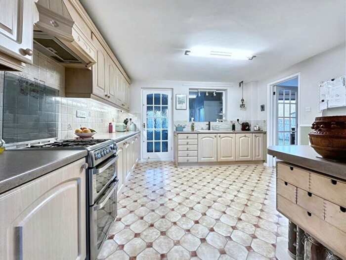 4 Bedroom Detached House For Sale In Gleneagles Drive, Usworth, Washington, Tyne And Wear, NE37