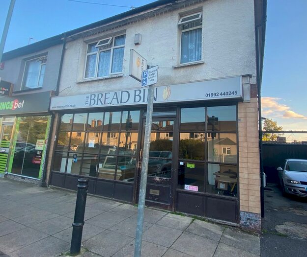 Land To Rent In Rye Road, Hoddesdon, EN11