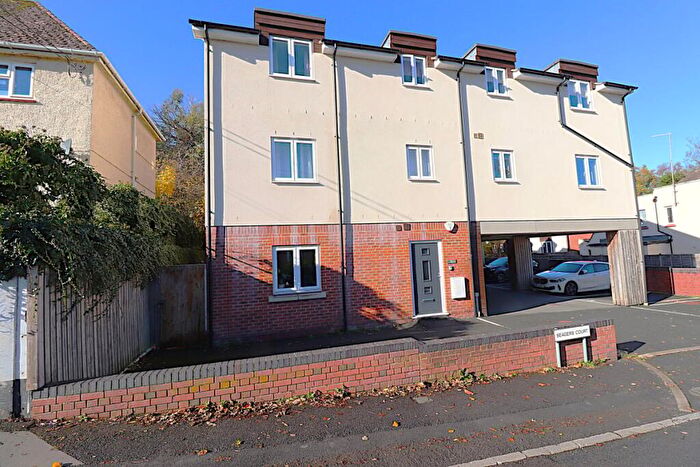 2 Bedroom Flat For Sale In Seagers Court, Audley Road, Chippenham, SN14