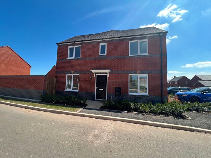 3 Bedroom Property To Rent In Gallimore Drive, Lichfield, WS14
