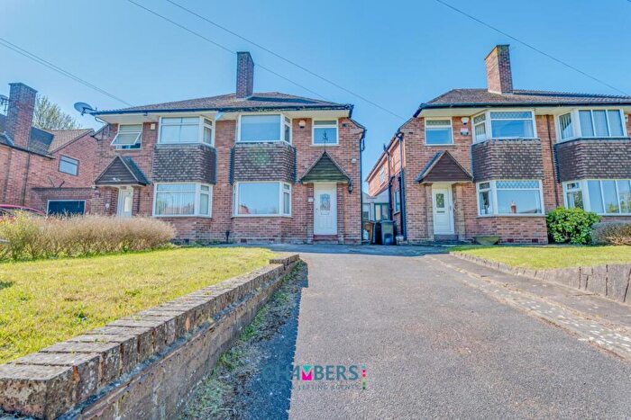3 Bedroom Semi-Detached House For Sale In Chester Road, Castle Bromwich, Birmingham, B36
